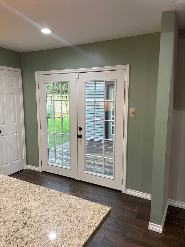 15111 Willow Branch Dr, Houston, TX 77070 - photo 5