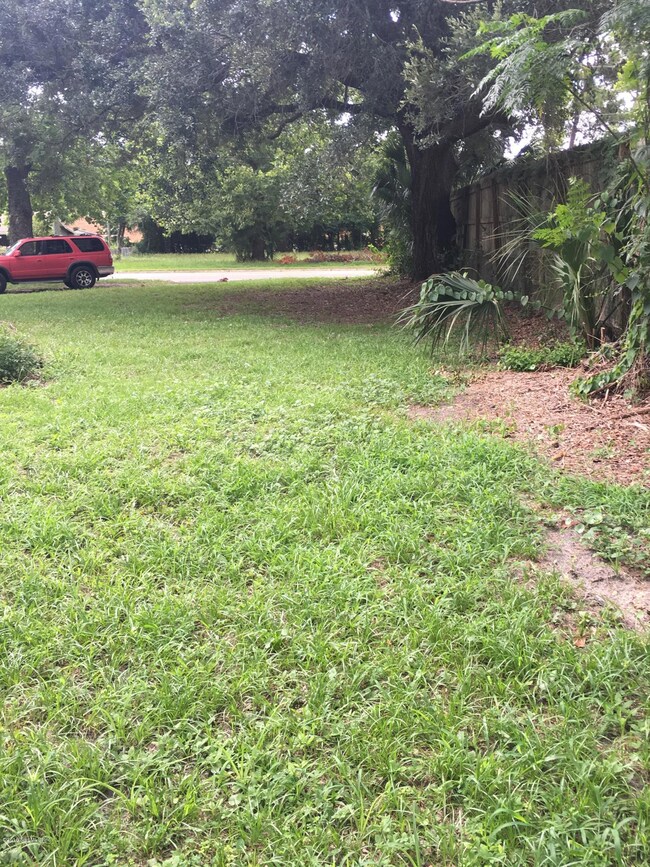 2869 Leonid Rd, Jacksonville, FL 32218 - photo 7