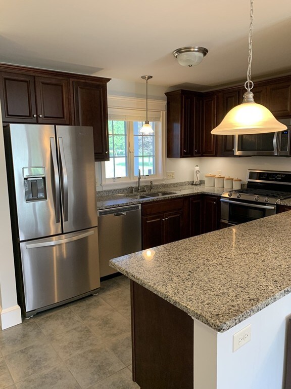 115 Elm St unit 22A, Hatfield, MA 01038 - photo 4