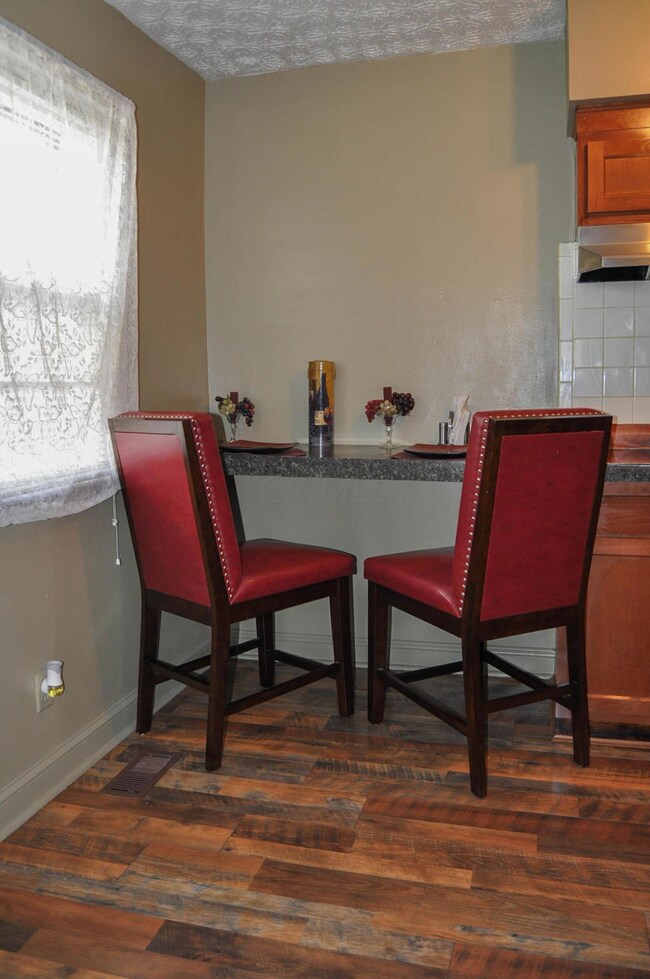 Kitchen Dining-2