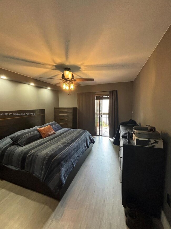 13255 SW 88th Ln unit 308-CS, Miami, FL 33186 - photo 3