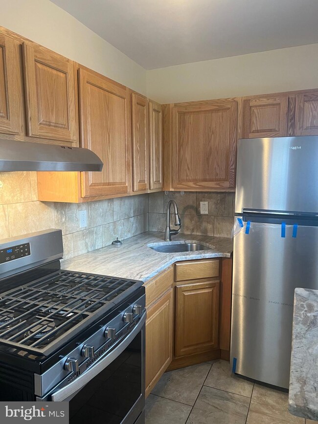 unlisted-address, Camden, NJ 08102 - photo 4