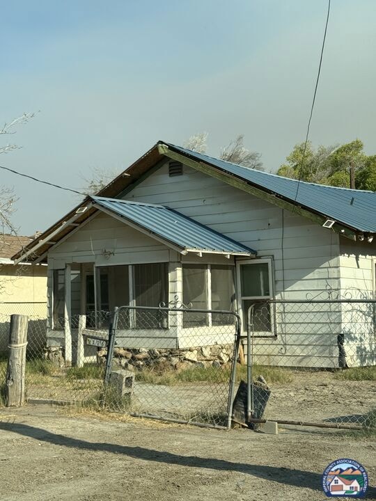 176 E 6th St, Westmorland, CA 92281 - photo 3