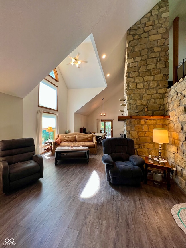 8546 N Chickadee Dr, Morgantown, IN 46160 - photo 4