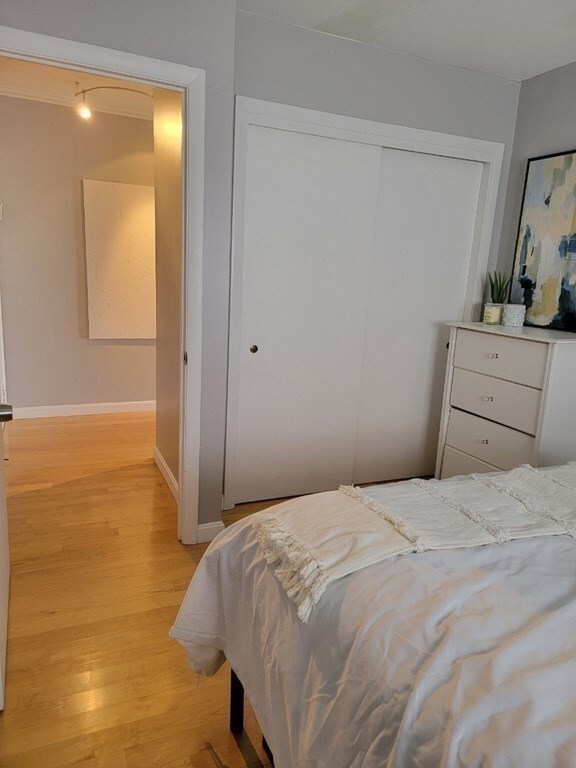 386 E 8th St unit 7, Boston, MA 02127 - photo 7