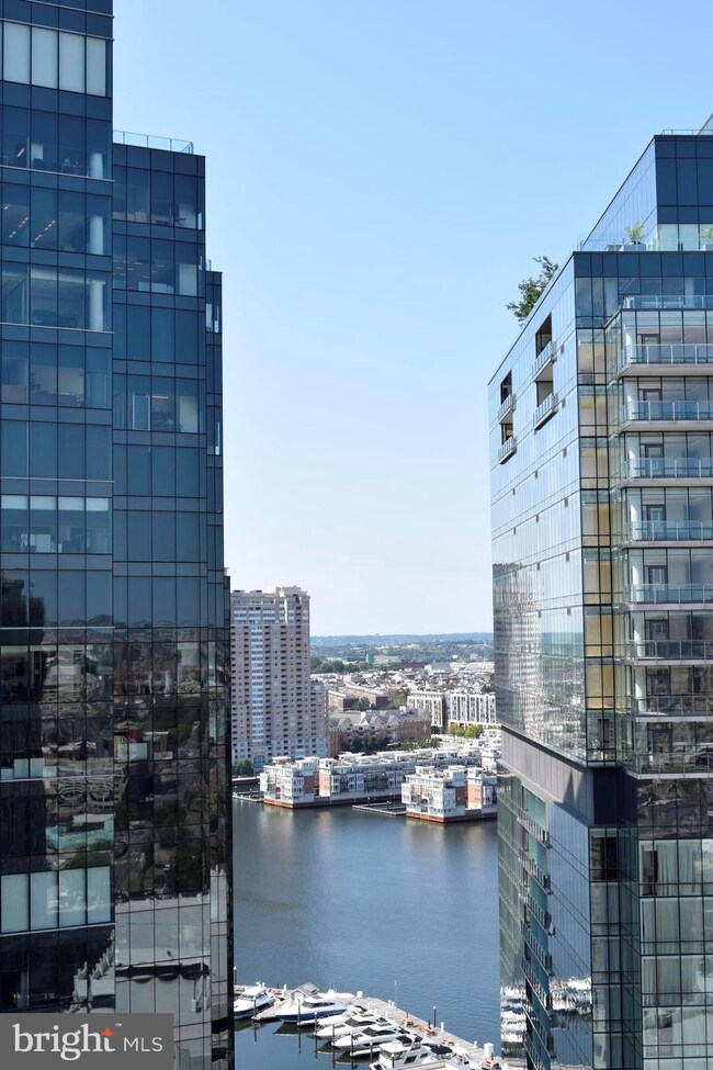 The Vue, Baltimore, MD 21202 - photo 2