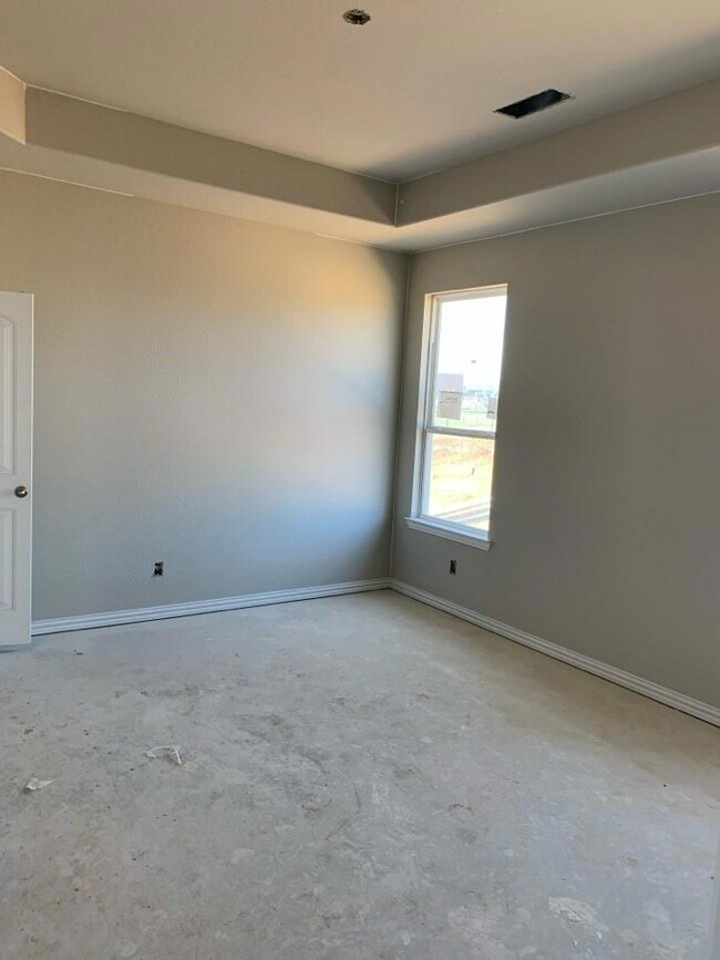 3521 Austin St, Gainesville, TX 76240 - photo 6