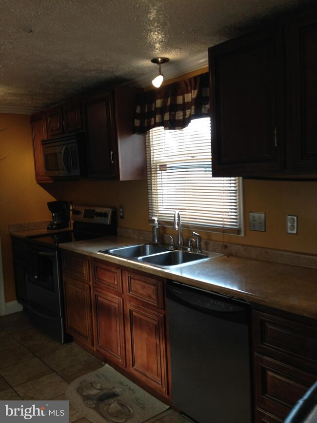 4024 Cedar Mills Rd, Randallstown, MD 21133 - photo 7