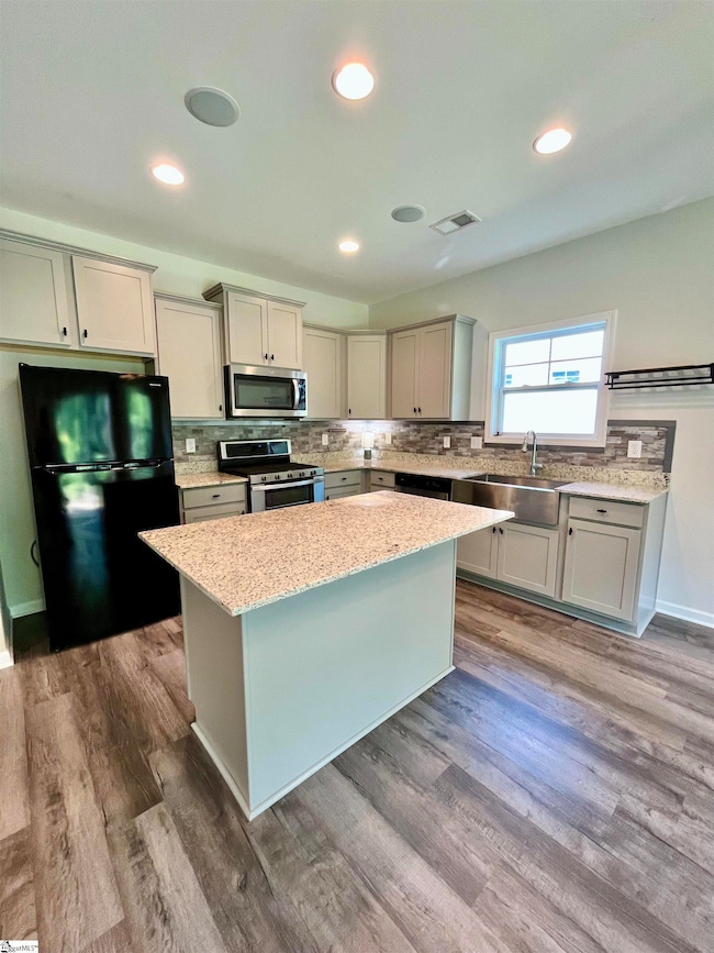 503 Torrington Dr, Duncan, SC 29334 - photo 4