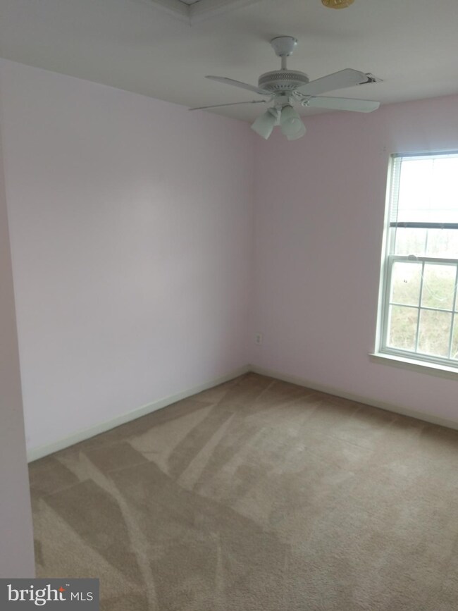 1245 Mare St, Ranson, WV 25438 - photo 3