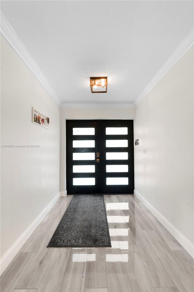 4900 SW 188th Ave, Southwest Ranches, FL 33332 - photo 2