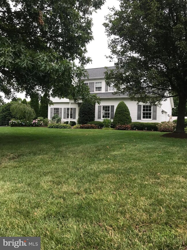 115 Fairfield Dr, Barto, PA 19504 - photo 3