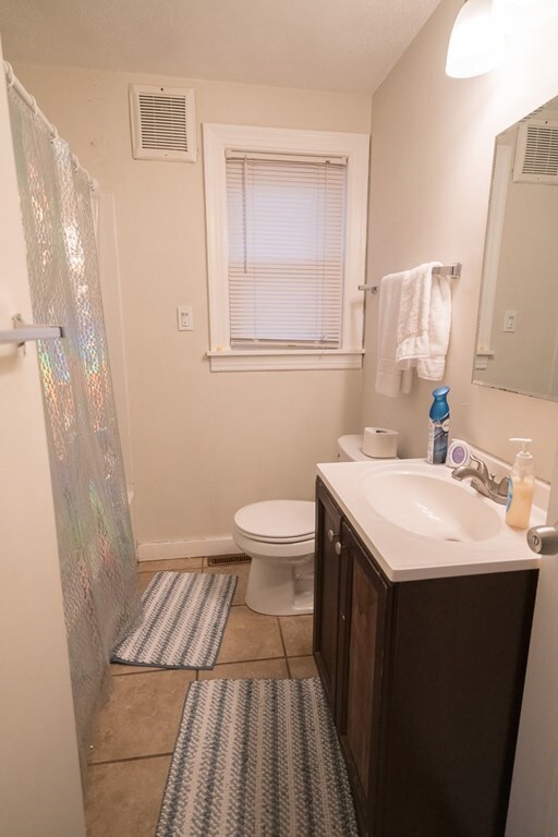 80 West St, Amherst, MA 01002 - photo 5