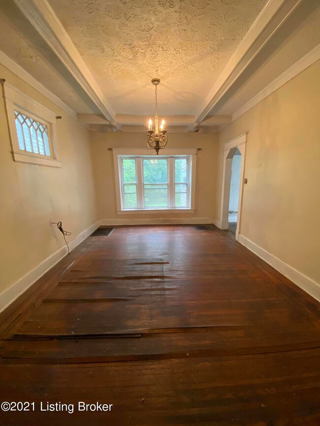 4103 Dining Room