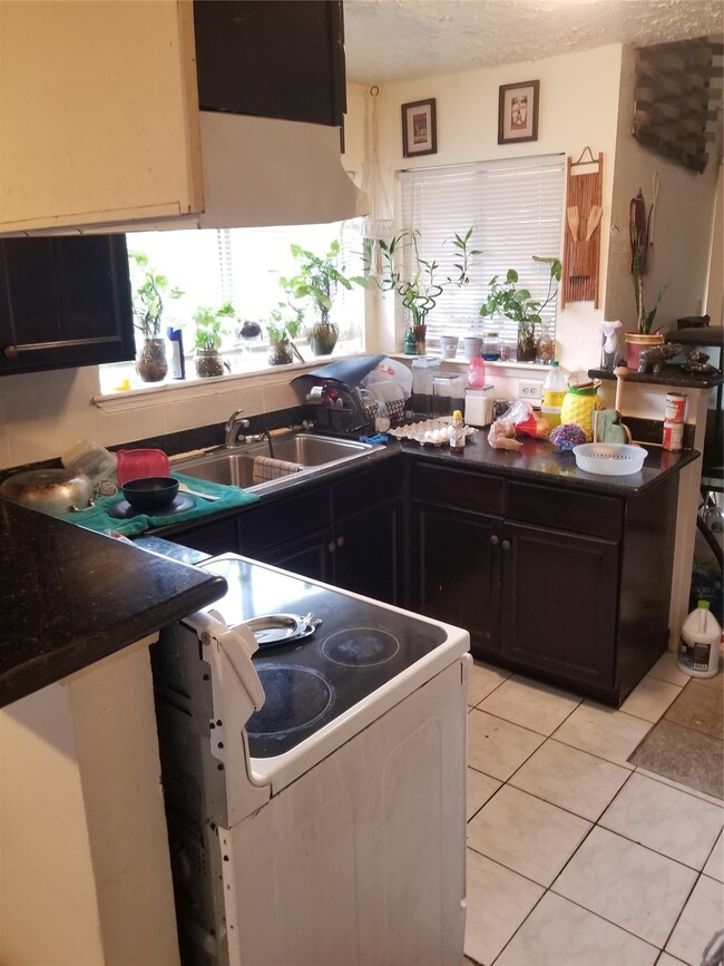 7207 Greenyard Dr, Houston, TX 77086 - photo 6