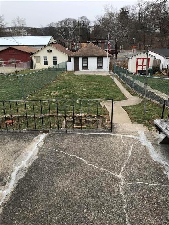 221 W Goepp St, Bethlehem, PA 18018 - photo 7