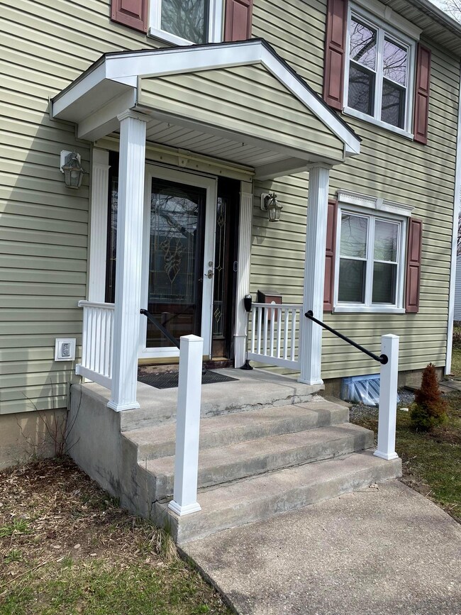 22 Grove St, Potsdam, NY 13676 - photo 3