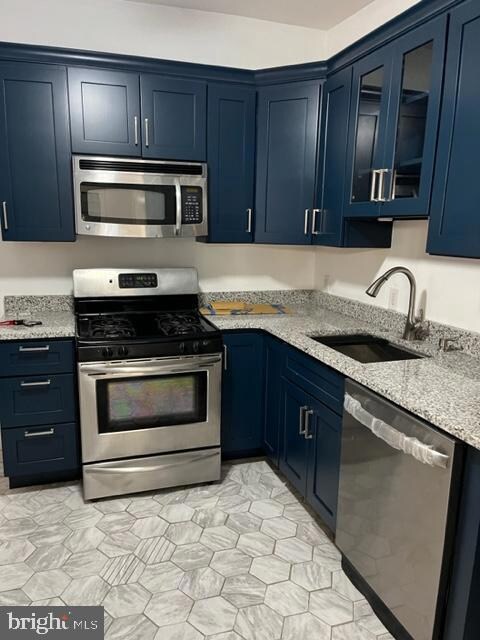 5542 Delancey St, Philadelphia, PA 19143 - photo 7