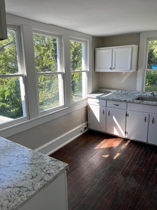 Unit C Kitchen