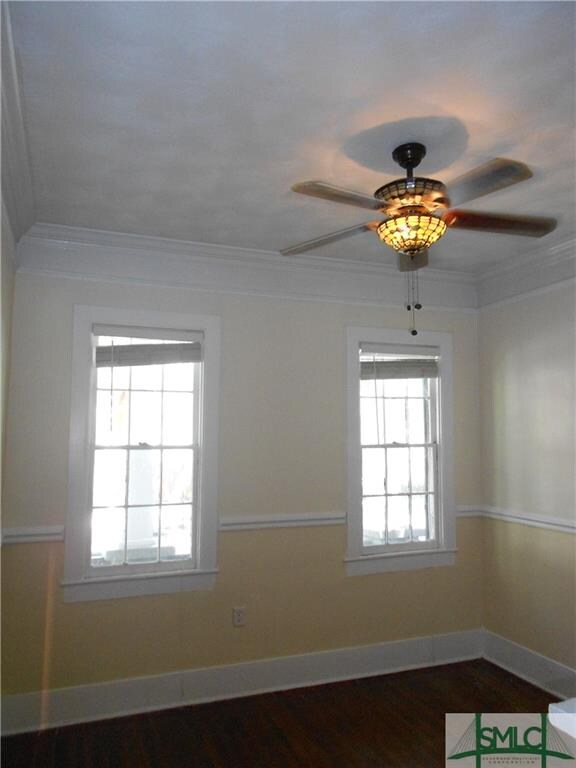 FRONT LIVING ROOM WINDOWS FACING FRONT PORCH