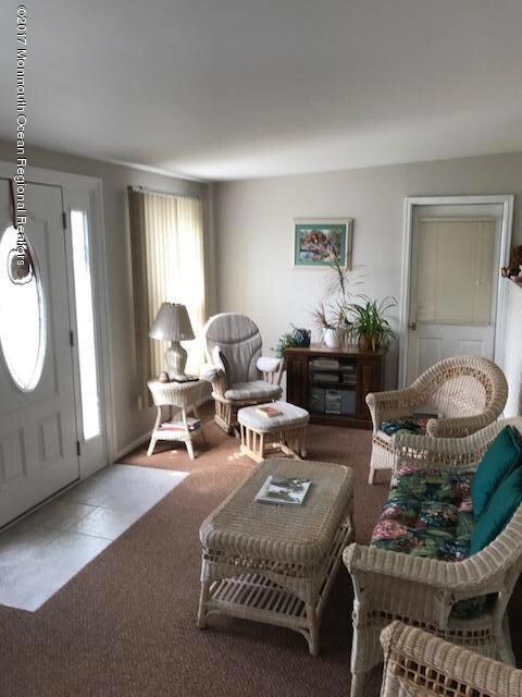 4 Fontana St, Toms River, NJ 08757 - photo 3