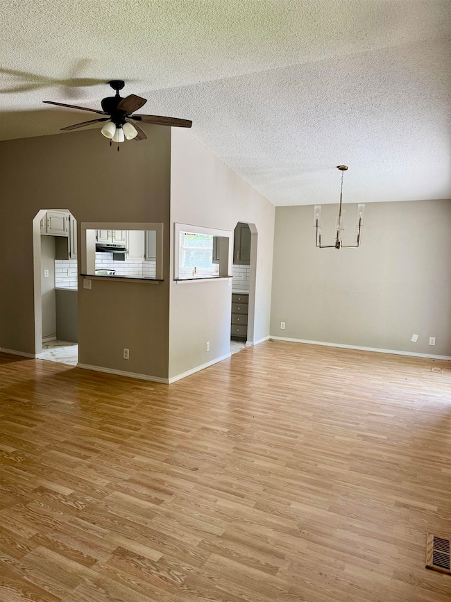 10318 W Dora St, Wichita, KS 67209 - photo 2