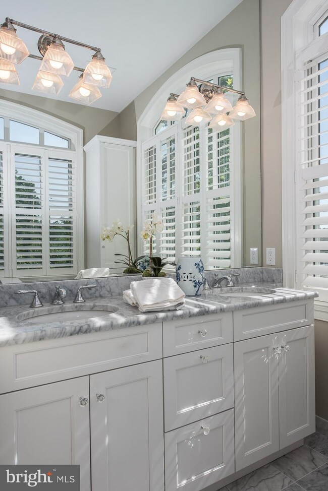 40 Louella Ct unit B2, Wayne, PA 19087 - photo 5