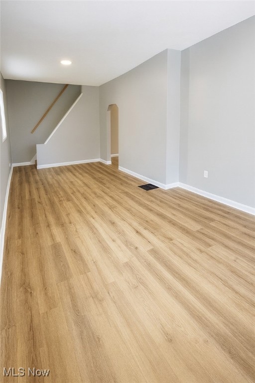 935 W 22nd St, Lorain, OH 44052 - photo 2