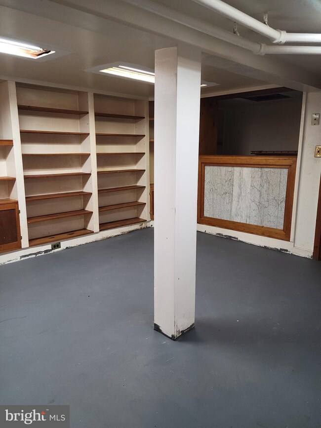 3000 Pelham Ave, Baltimore, MD 21213 - photo 3