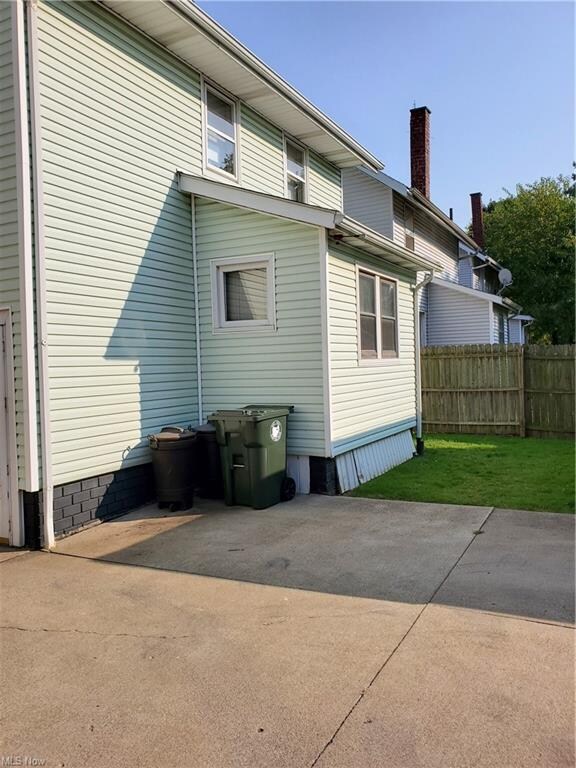 1009 Dartmouth Ave SW, Canton, OH 44710 - photo 6