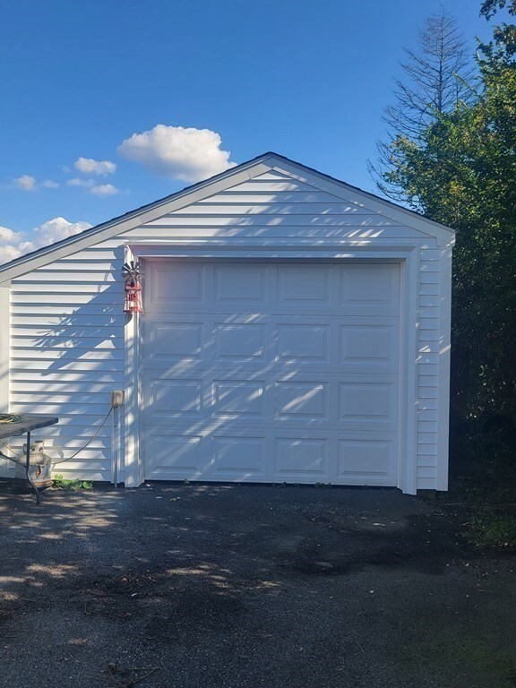 76 Front St, Swansea, MA 02777 - photo 4