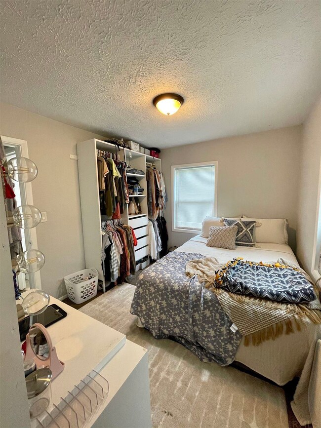 1717 E 20th St, Muncie, IN 47302 - photo 6