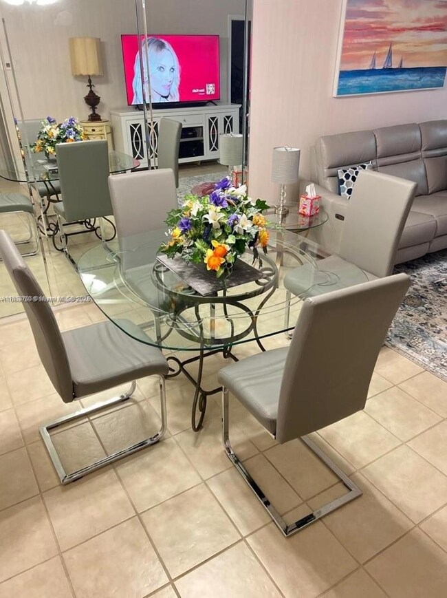 Gardens by the Sea unit 211, Pompano Beach, FL 33062 - photo 5