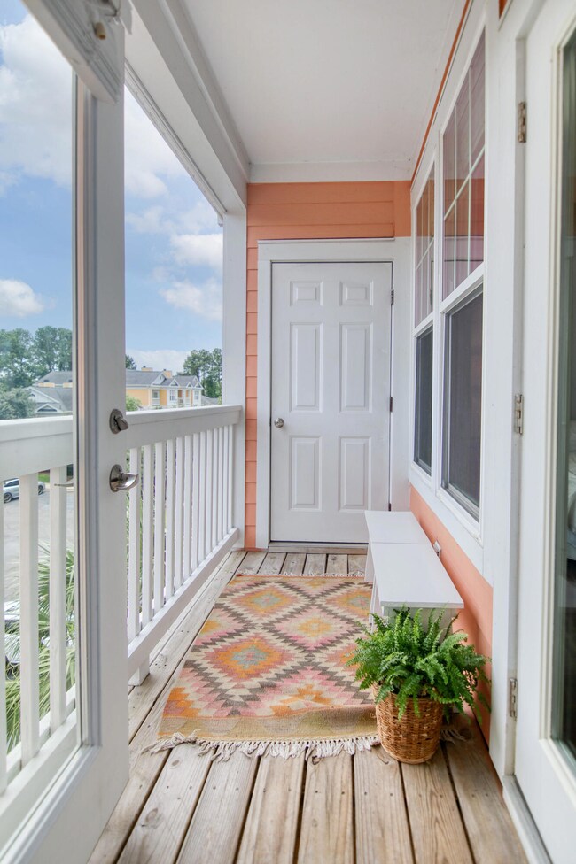 1631 Chatelain Way