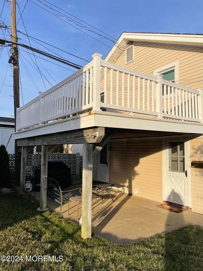 204 Evergreen Ave unit R, Bradley Beach, NJ 07720 - photo 2