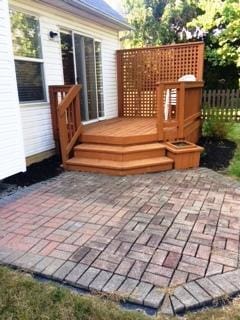 5586 Breshly Way, Westerville, OH 43081 - photo 2