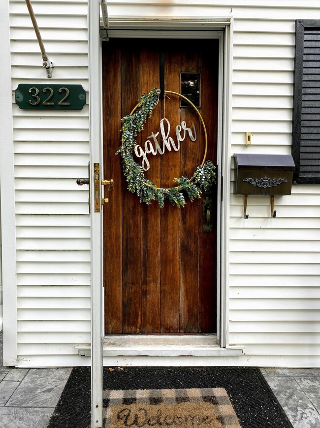 322 S Jenison Ave, Lansing, MI 48915 - photo 5