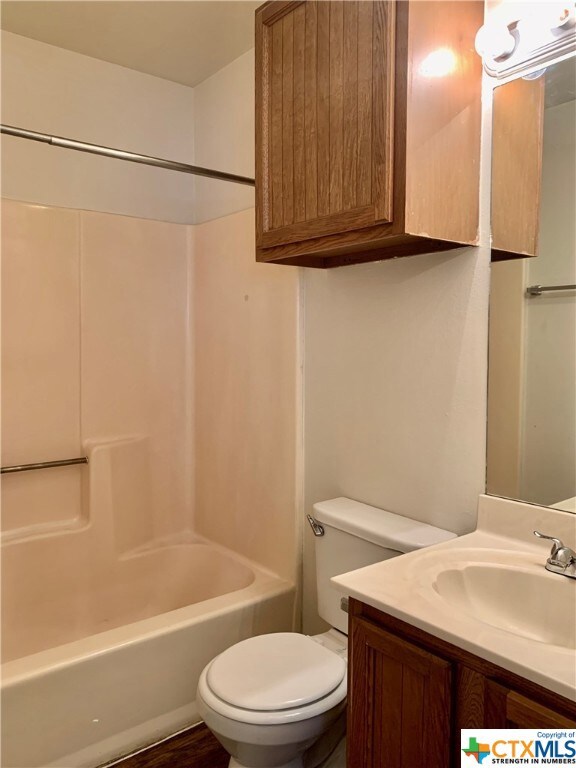 Unit 3 - bathroom