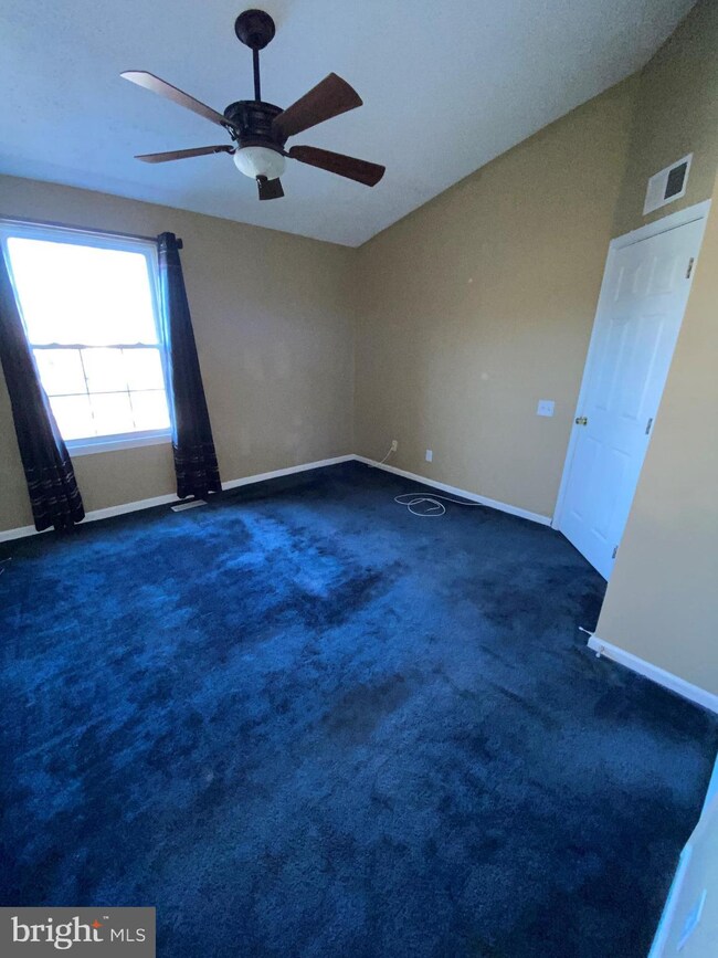 8214 Winstead Place unit 204, Manassas, VA 20109 - photo 2