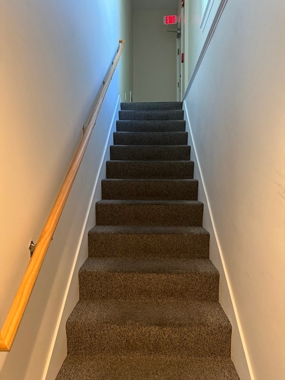 160 Summer St unit 6, Haverhill, MA 01830 - photo 2