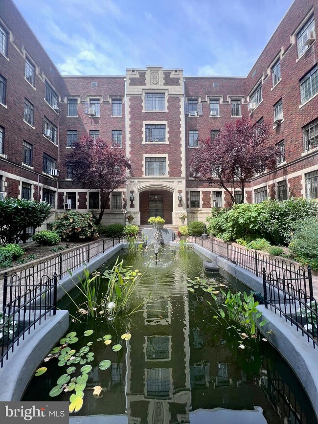 Denbigh Hall unit 312, Wilmington, DE 19806 - photo 2