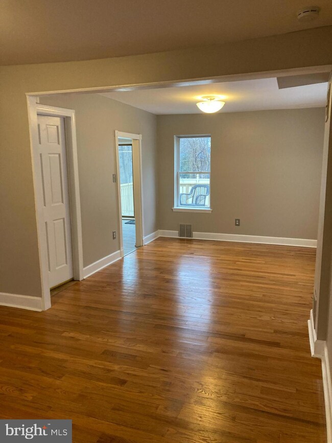 131 E Ormond Ave, Haddon Township, NJ 08107 - photo 2