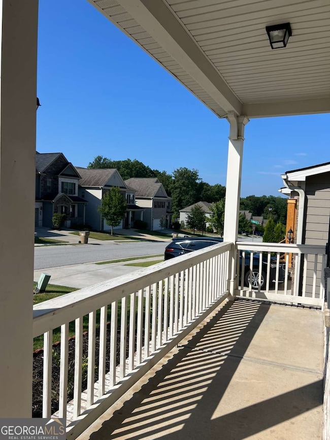 370 Broadmoor Dr, Braselton, GA 30517 - photo 2