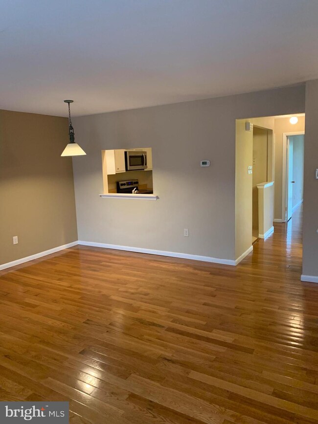 1218B Crosshill Ct, Lansdale, PA 19446 - photo 4