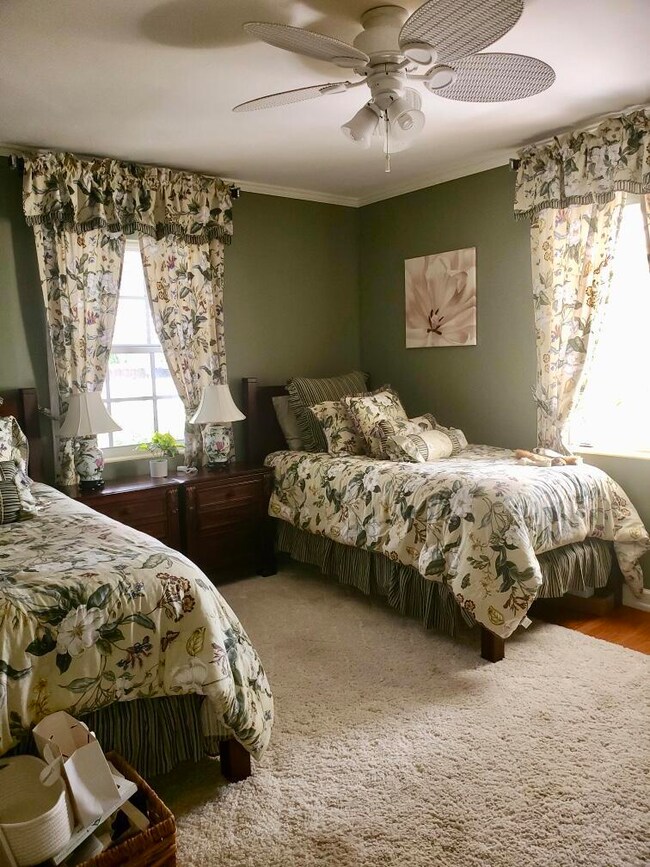 429 28th St, West Palm Beach, FL 33407 - photo 6