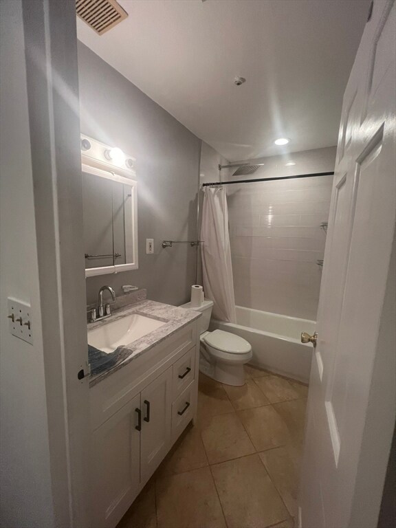 123 Elm St unit D-12, Quincy, MA 02169 - photo 2