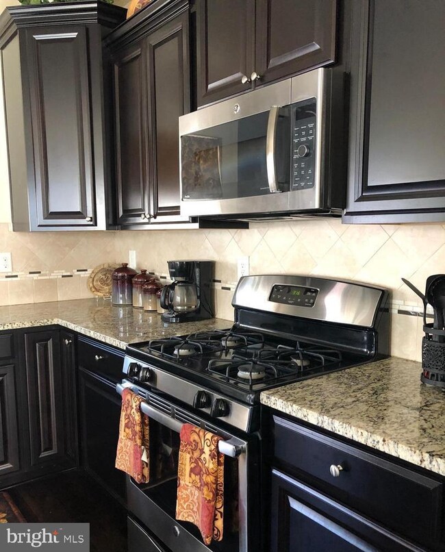 2837 Coppersmith Place, Bryans Road, MD 20616 - photo 5