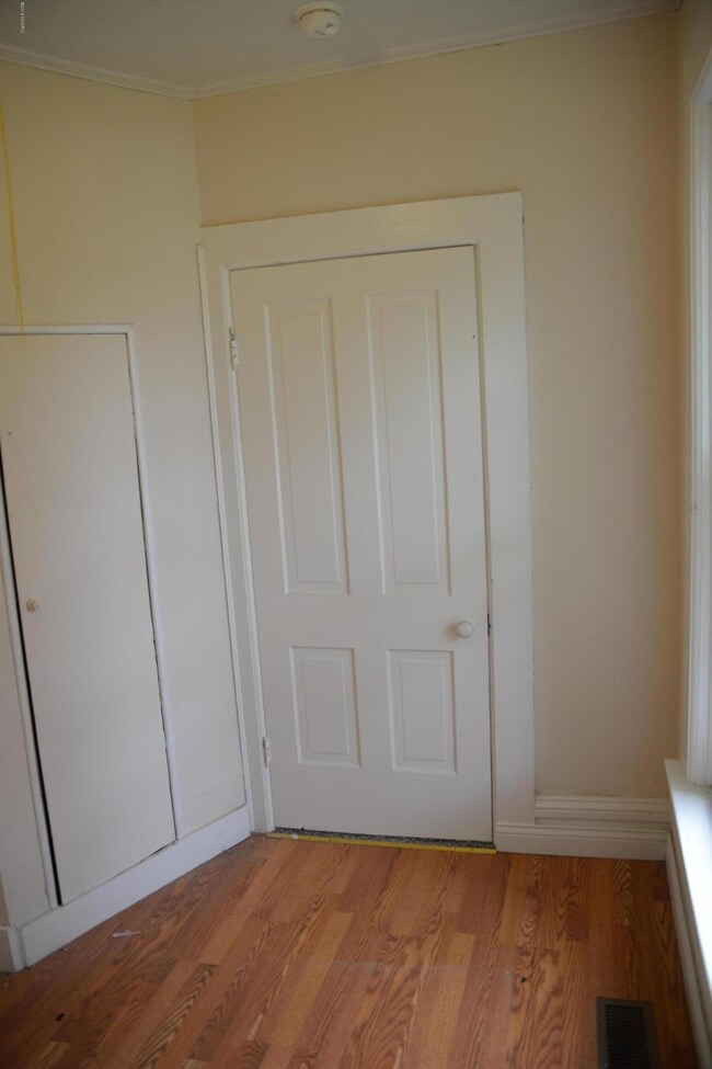 1815 Leonard St NE, Grand Rapids, MI 49505 - photo 6