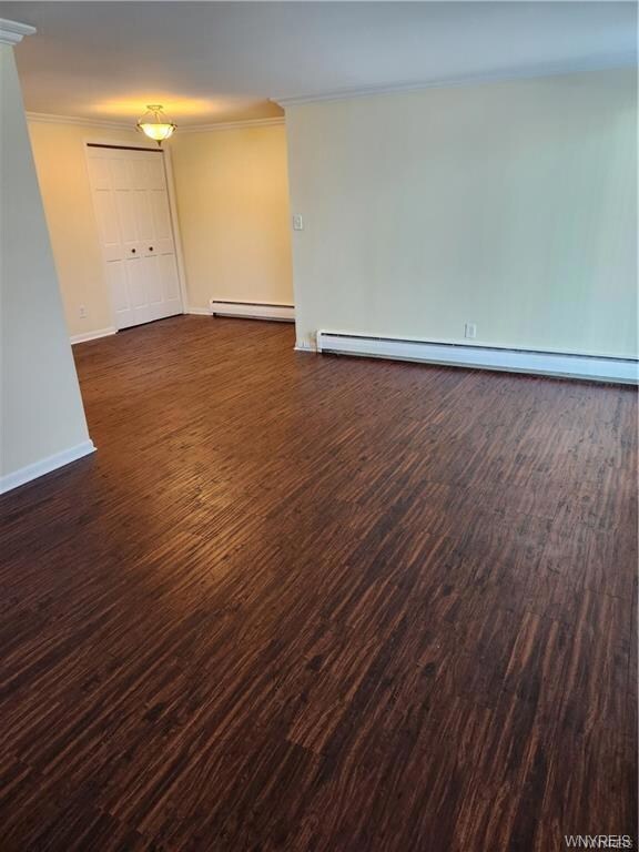 Brand new flooring installed June 2023 !