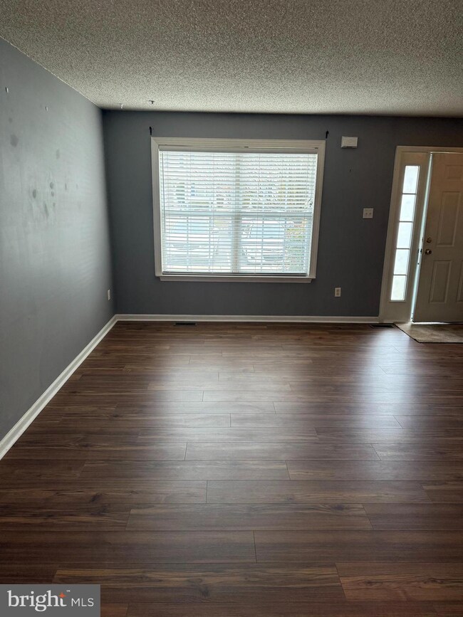 3002 Creekside Ct unit 40, Warrington, PA 18976 - photo 4